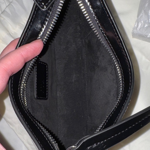 Staud Ollie Bag in black - Picture 8 of 12